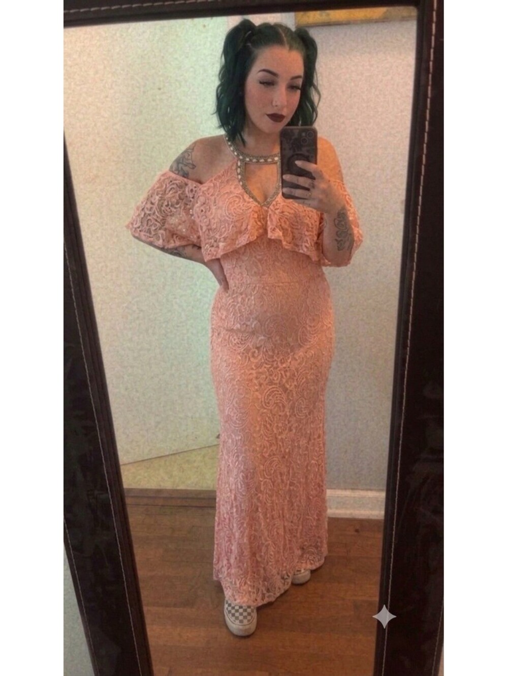 Carolina Pink Floral Lace Floor Length Evening Gown Flutter Sleeve Size Large